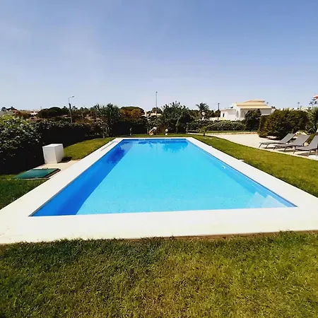 فيلة Villa With Private Pool And Nearby Beach