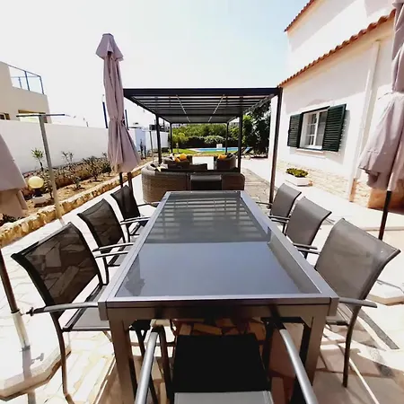Villa With Private Pool And Nearby Beach Portimao