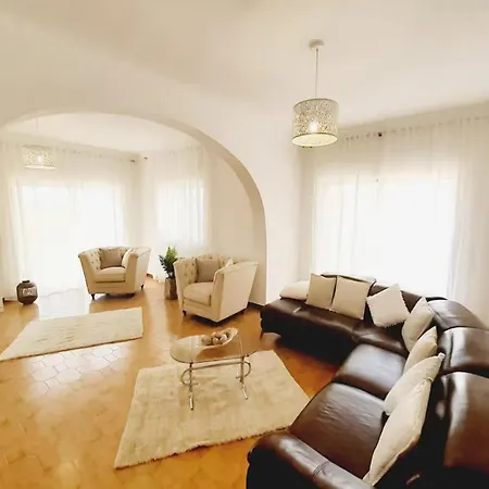Villa With Private Pool And Nearby Beach Villa